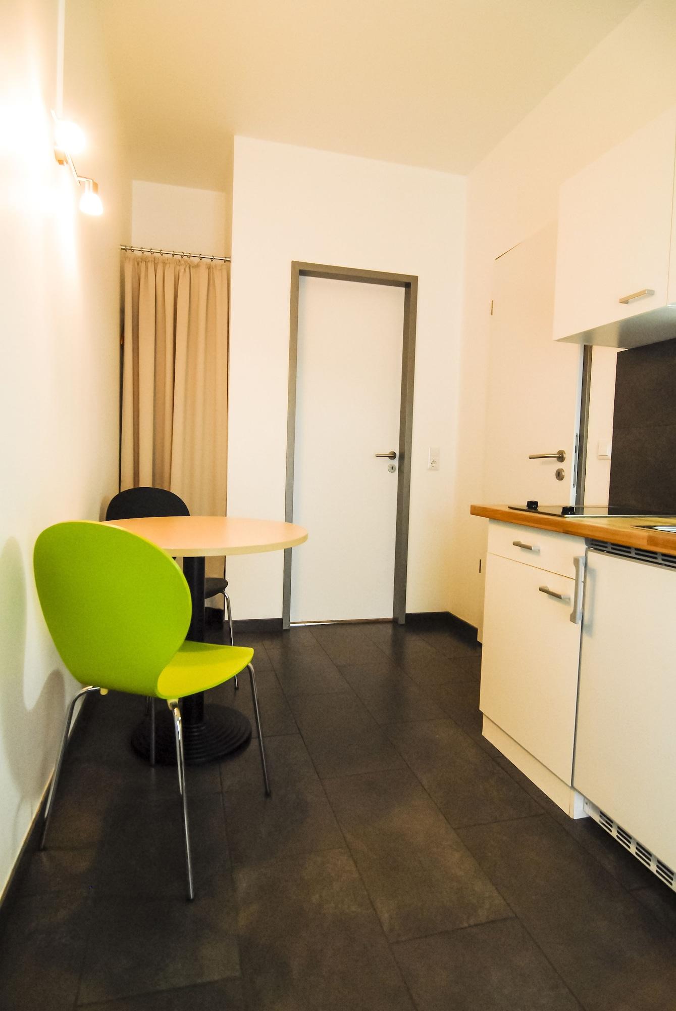 Petul Apart Hotel Am Ruhrbogen Bochum Esterno foto
