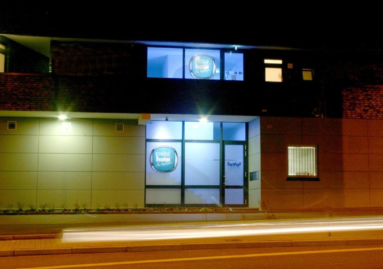 Petul Apart Hotel Am Ruhrbogen Bochum Esterno foto